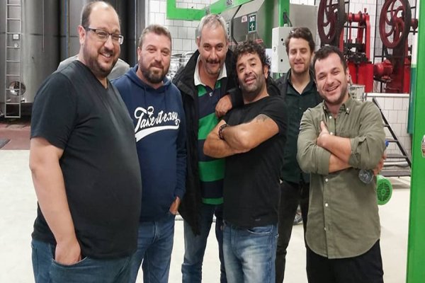 Ünlü Oyuncular Kavlak Zeytin'i ziyaret etti