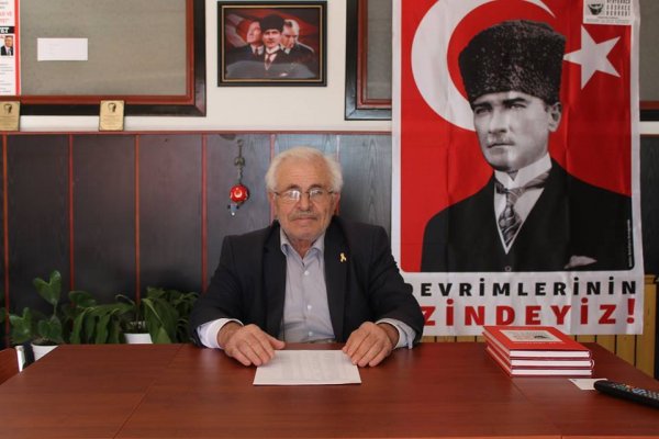 Usta, Atatürk ile ilgili yarışmalara izin verilmemesini kınadı