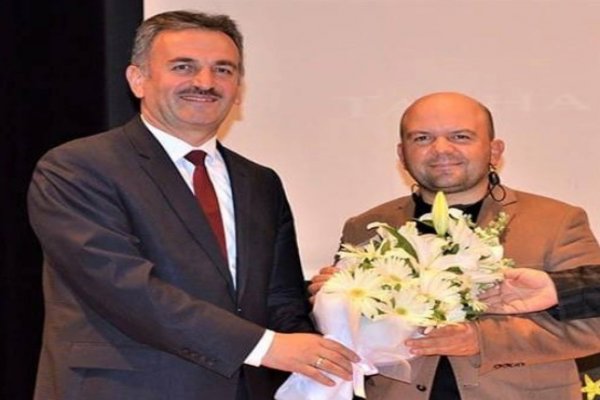Yılmaz’ın Gemlik’te konuşturduğu tarihçi FETÖ’den tutuklandı