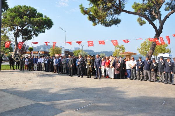 ZAFER BAYRAMI’NIN 100. YILI ATATÜRK ANITI ÖNÜNDE KUTLANDI